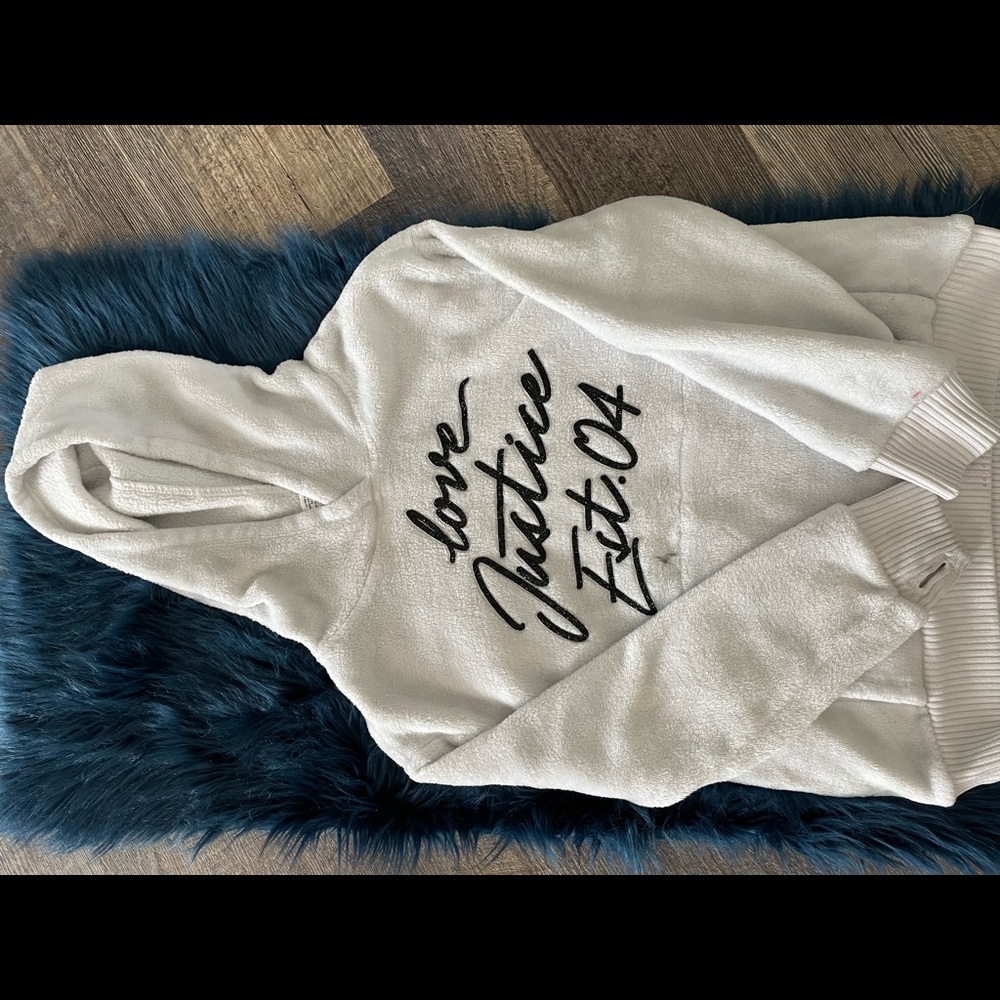⭐️ White JUSTICE hoodie